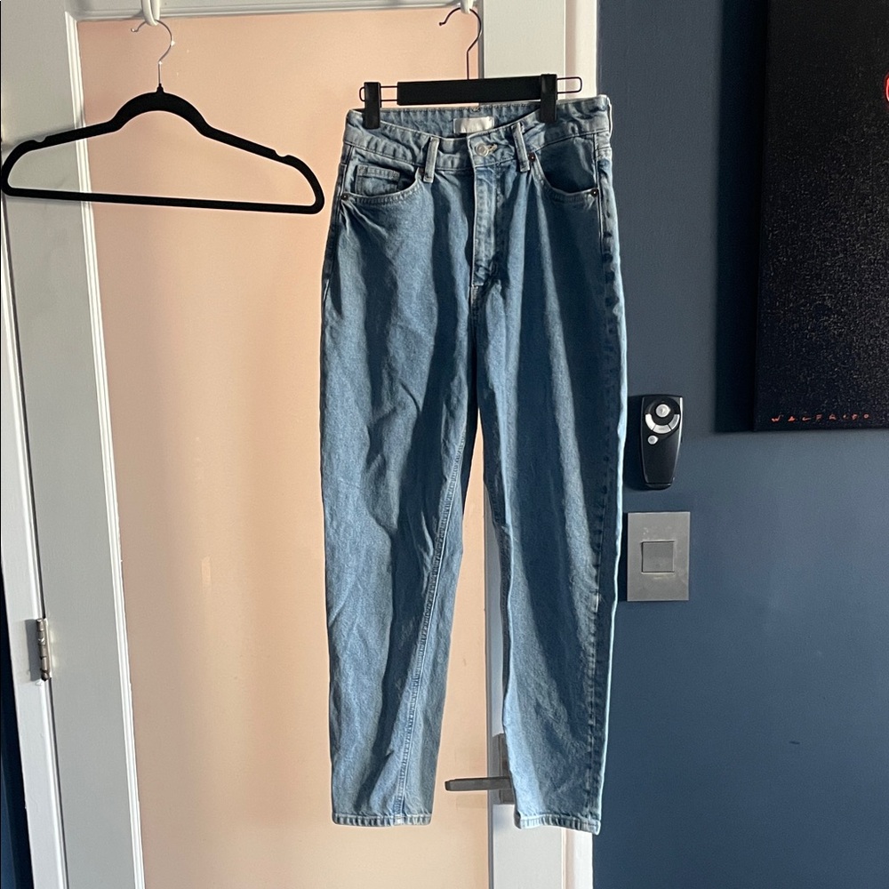 H&M Women's Light Blue Straight Jeans